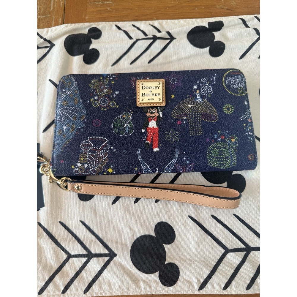 Disney Dooney & Bourke 50th Main Street Electrical Light Parade - Wallet - NWT!!